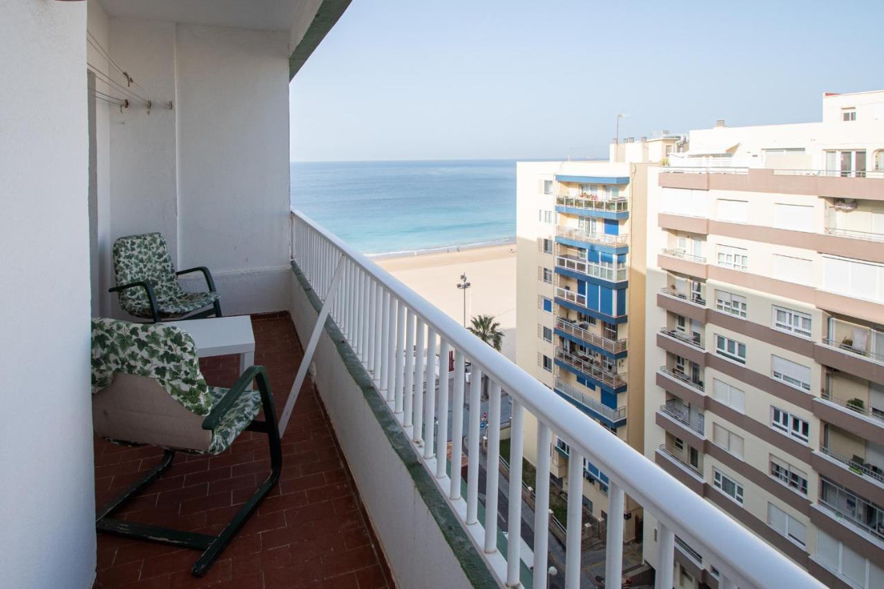 Апартаменты Apartamento Atlantico 4 Кадис Экстерьер фото